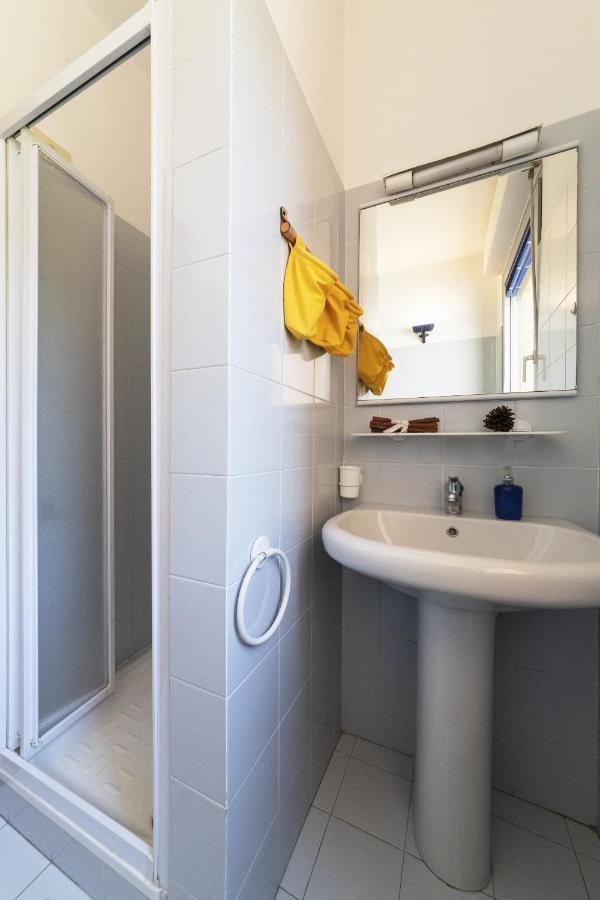 2-Bedroom Lakeview Apartment Bella Gaeta San Siro  Exterior photo
